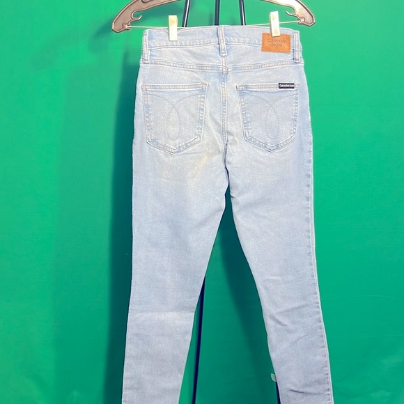 25 Jeans Calvin Klein Mid Rise Skinny - Picture 8 of 10